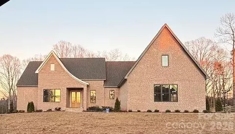 122 Lake Mist Dr, Belmont, NC 28012
