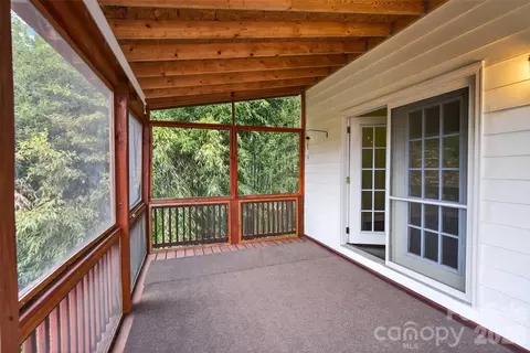 56 Whitney Ave, Tryon, NC 28782 photo 13