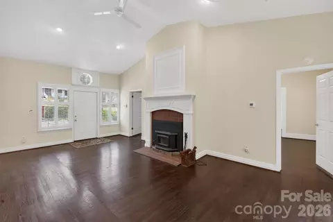 56 Whitney Ave, Tryon, NC 28782 photo 4