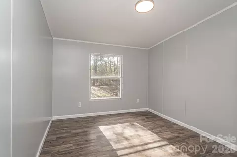 Bedroom - 75 Grays Dr, Harrells, NC 28444 photo 3 of 3