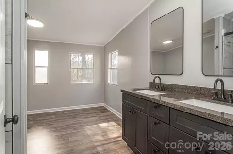 Bath - 75 Grays Dr, Harrells, NC 28444 photo 2 of 5