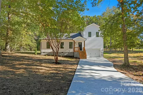 2881 Kiser Rd, Winston Salem, NC 27106