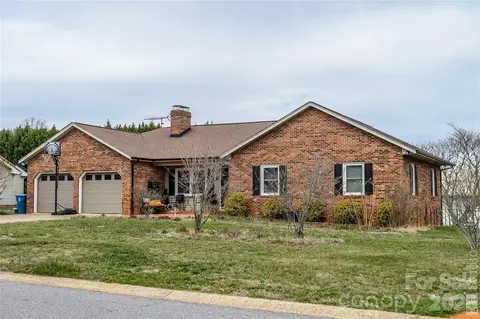 5164 Olde School 44 Dr #44, Hickory, NC 28602