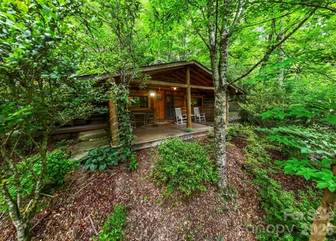 3739 Pickens Hwy, Rosman, NC 28772