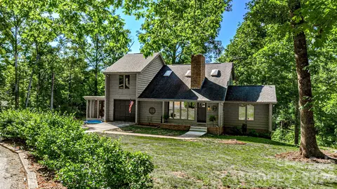 142 Padgett-burns Rd, Forest City, NC 28043