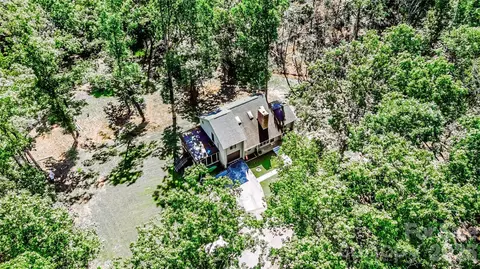 142 Padgett-burns Rd, Forest City, NC 28043