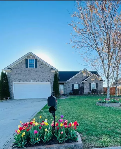 3420 Muddy Creek Rd, Midland, NC 28107