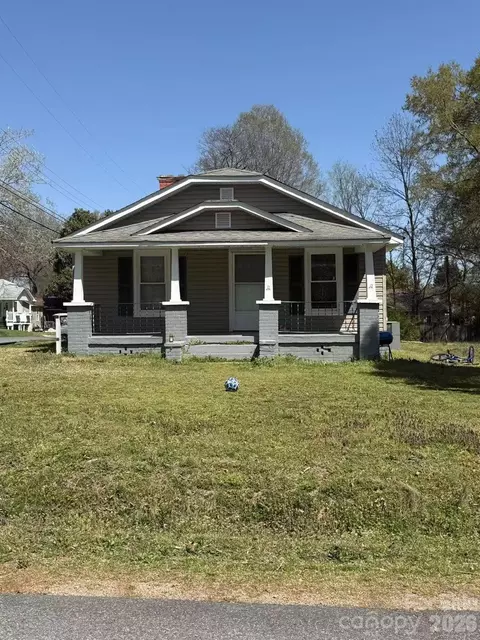 1011 Buick Ave, Kannapolis, NC 28083