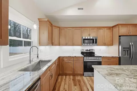 Kitchen - 326 E Pine St, Maiden, NC 28650 photo 3 of 5