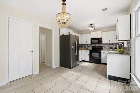 4159 Koala Cir, Tega Cay, SC 29708 photo 7