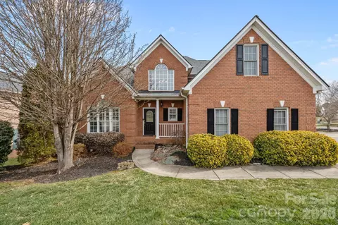 132 Tenth Green Ct, Statesville, NC 28677