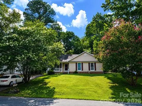 10120 Rockwood Rd, Charlotte, NC 28215