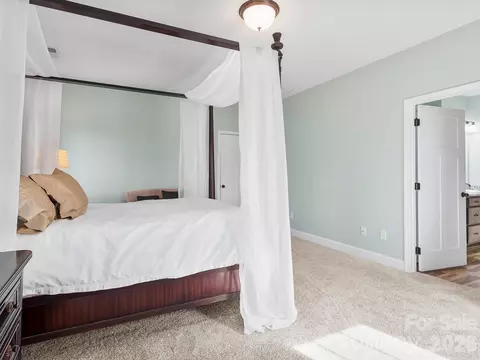 Bedroom - 76 Ledgestone Dr, Fairview, NC 28730 photo 3 of 9