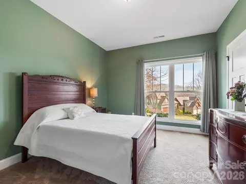 Bedroom - 76 Ledgestone Dr, Fairview, NC 28730 photo 7 of 9