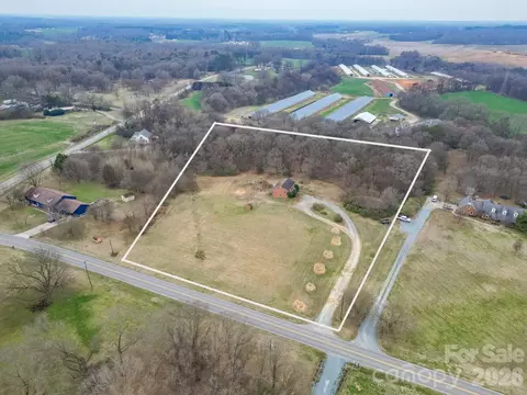 3211 Old Camden Rd, Monroe, NC 28110