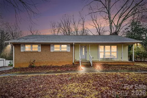 5110 Rocky River Rd, Charlotte, NC 28215