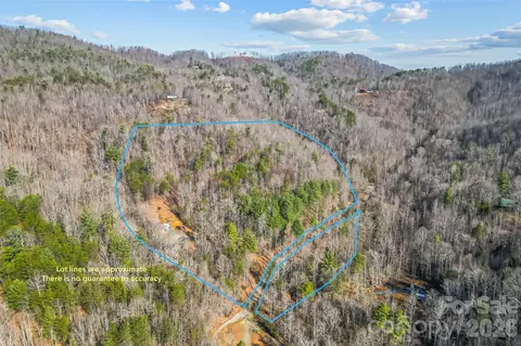 3448 Valley Dr, Lenoir, NC 28645