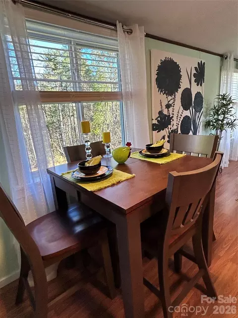 Dining - 135 Phillips Rd, Spruce Pine, NC 28777 photo 1 of 1