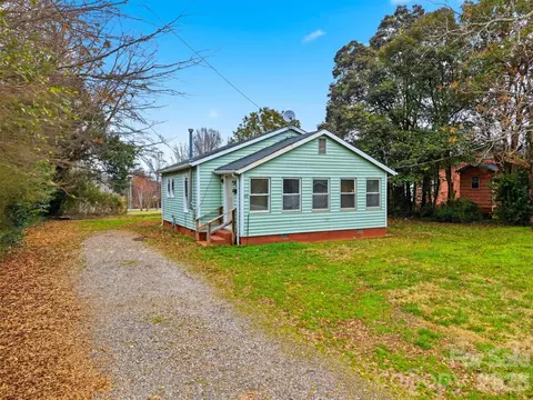 Exterior - 630 2nd Sw St SW, Conover, NC 28613 photo 6 of 7