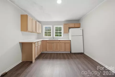 Other - 630 2nd Sw St SW, Conover, NC 28613 photo 7 of 16