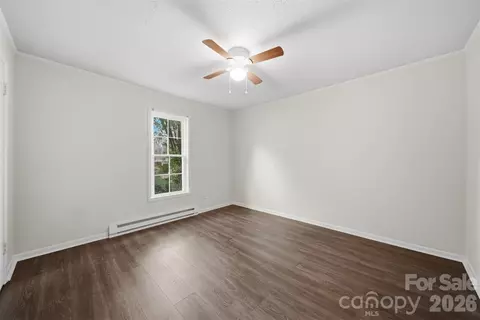Bedroom - 630 2nd Sw St SW, Conover, NC 28613 photo 2 of 4