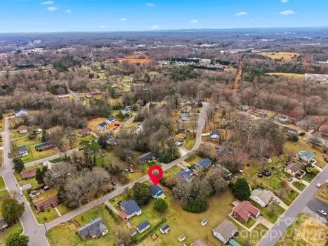View/Area - 630 2nd Sw St SW, Conover, NC 28613 photo 4 of 4