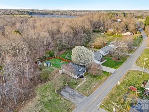 View/Area - 409 Blacksnake Rd, Stanley, NC 28164 photo 3 of 3