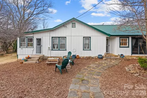271 Pisgah View Rd, Asheville, NC 28806