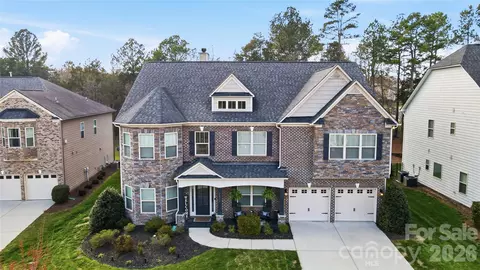 2819 Donegal Dr, Kannapolis, NC 28081