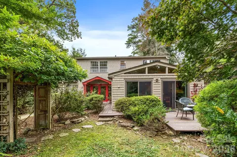 190 School Rd, Asheville, NC 28806