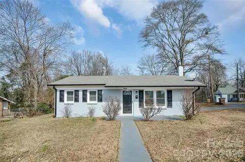 200 W Shannonhouse St, Shelby, NC 28152