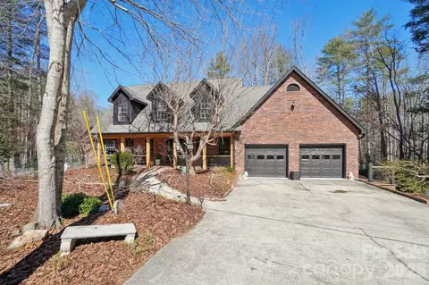 4005 Little River Rd, Hendersonville, NC 28739