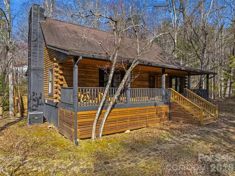 55 Valley Ln, Pisgah Forest, NC 28768