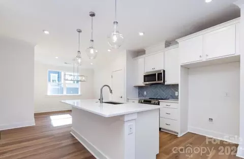 8014 Elevate Ct, Charlotte, NC 28205