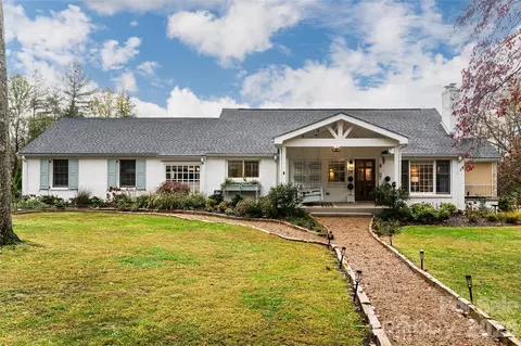 28 Ridgefield Pl, Asheville, NC 28803