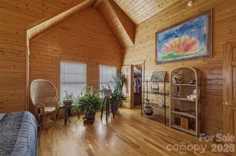 Bedroom - 5895 Old Hwy 70 Rd, Morganton, NC 28655 photo 4 of 5