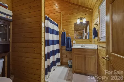 Bath - 5895 Old Hwy 70 Rd, Morganton, NC 28655 photo 2 of 3