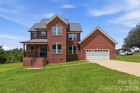 114 Strawberry Ct, Lincolnton, NC 28092