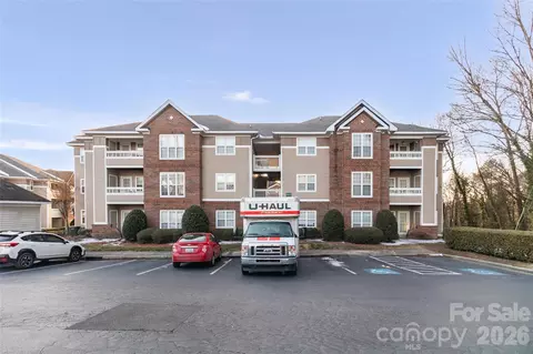 9849 Campus Walk D Ln #D, Charlotte, NC 28262