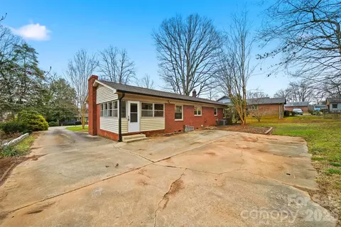 705 2nd Ne Ave NE, Conover, NC 28613 photo 37