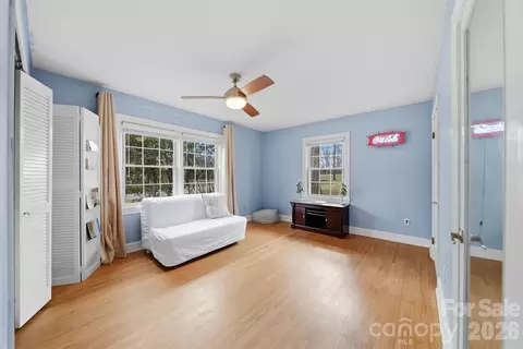 705 2nd Ne Ave NE, Conover, NC 28613 photo 20