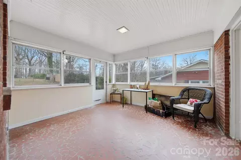705 2nd Ne Ave NE, Conover, NC 28613 photo 31