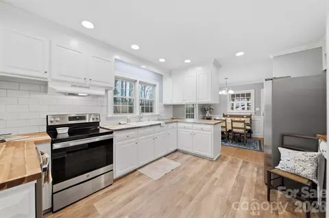 705 2nd Ne Ave NE, Conover, NC 28613 photo 6