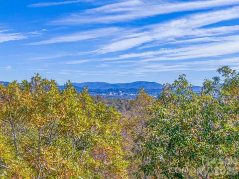 17 Denali V-108 Dr #V-108, Asheville, NC 28806