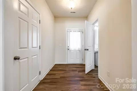 Entry Way - 524 Hunters Dance Rd, Fort Mill, SC 29708 photo 1 of 2