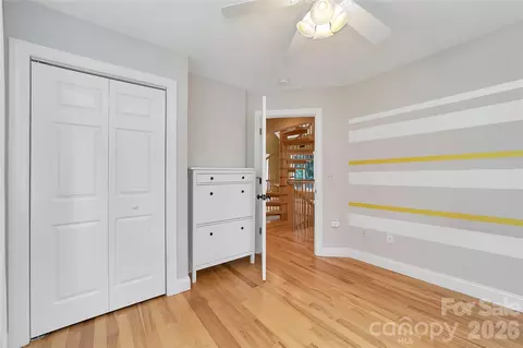 Bedroom - 72 Memory Ln, Brevard, NC 28712 photo 3 of 10