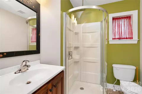 Bath - 72 Memory Ln, Brevard, NC 28712 photo 1 of 5
