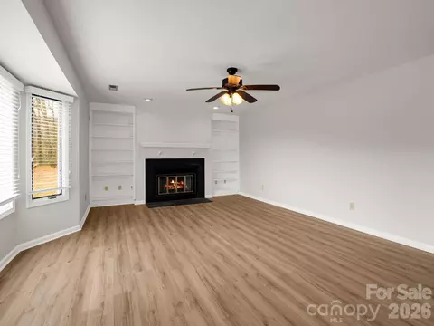 Living - 303 Golfside Dr, Flat Rock, NC 28731 photo 4 of 9