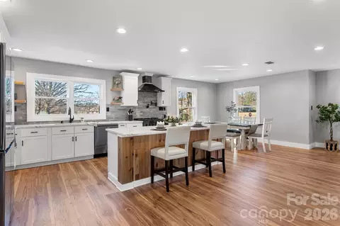1206 9th Nw St NW, Hickory, NC 28601 photo 7