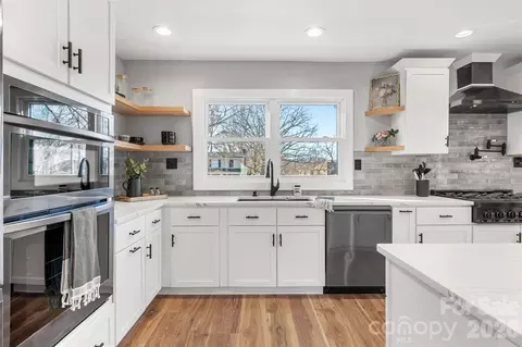 1206 9th Nw St NW, Hickory, NC 28601 photo 11